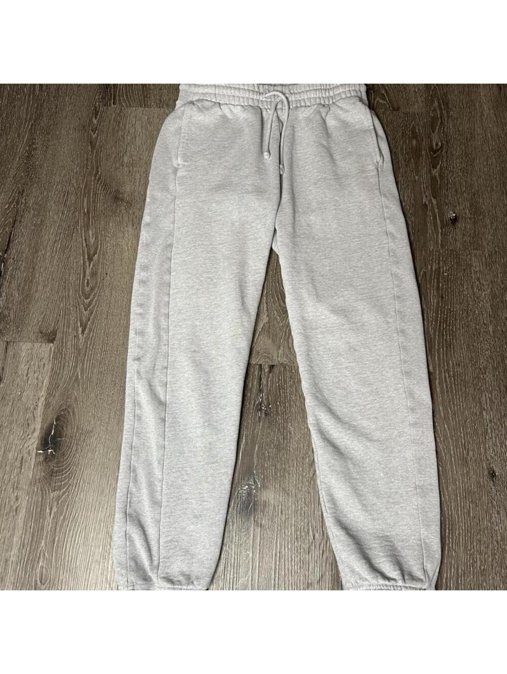 Aritzia Women's Grey Joggers-tracksuit - Picture 2 of 7